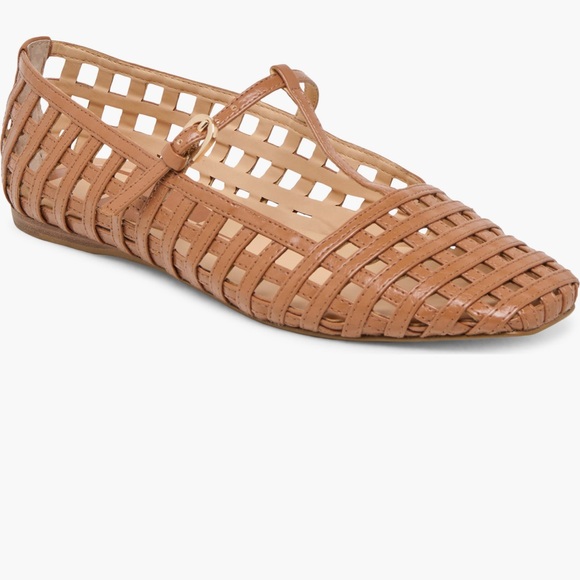 Dolce Vita Rains T-Strap Flat (Women). Good condition size 6 - Picture 7 of 7